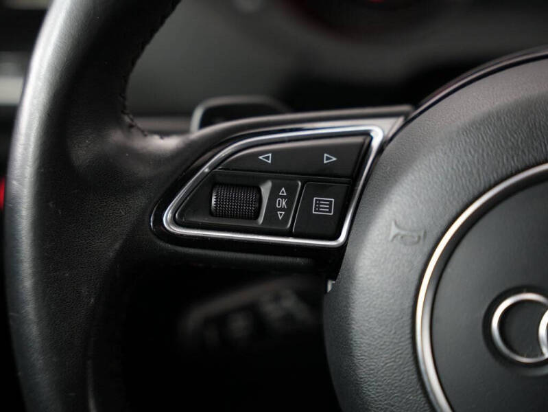 2016 Audi Q3 2.0T quattro Premium Plus