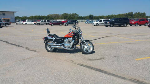 1999 Honda Magna