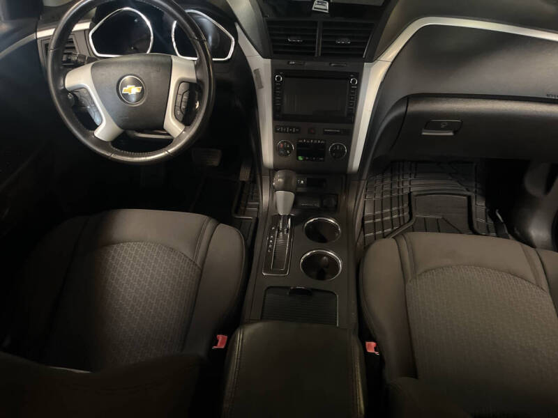 2011 Chevrolet Traverse LT