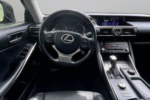 2017 Lexus IS 300