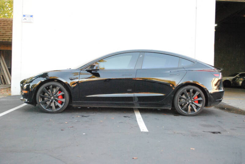 2019 Tesla Model 3 Performance