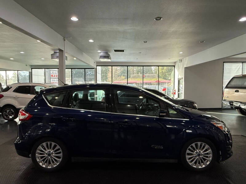 2017 Ford C-MAX Energi Titanium