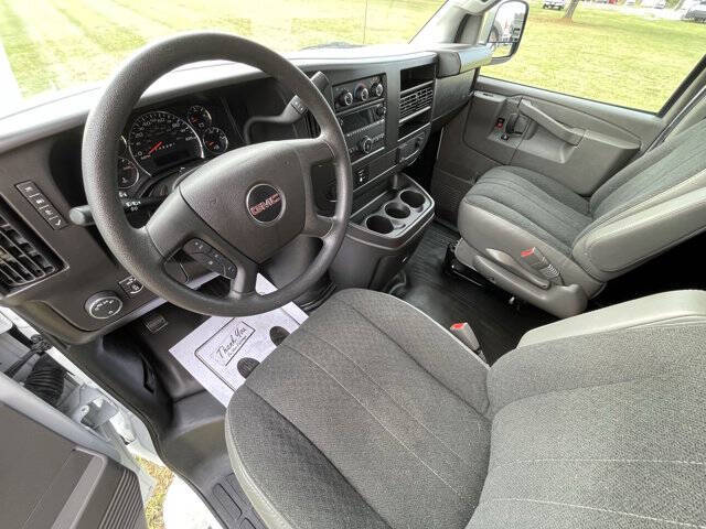 2024 GMC Savana 2500