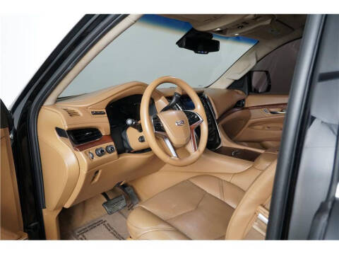 2016 Cadillac Escalade Platinum