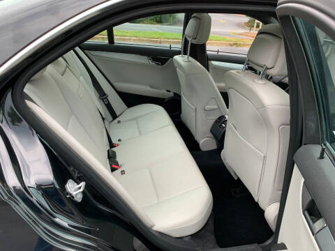 2009 Mercedes-Benz C-Class C 300 Luxury 4MATIC