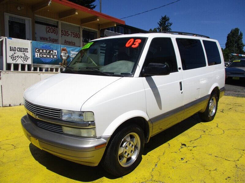 2003 Chevrolet Astro LT