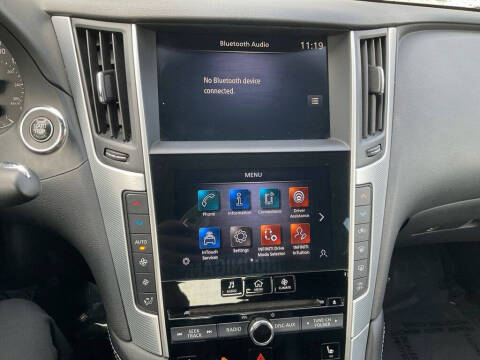 2022 Infiniti Q50 Luxe