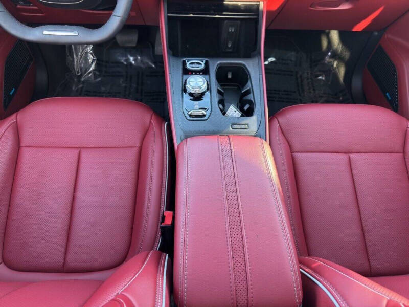 2024 Jeep Wagoneer S Launch Edition