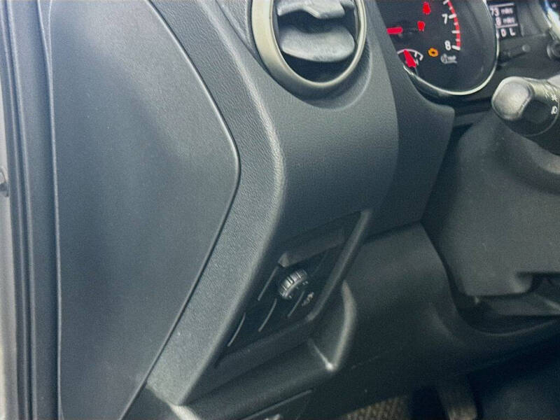 2012 Nissan Rogue SV