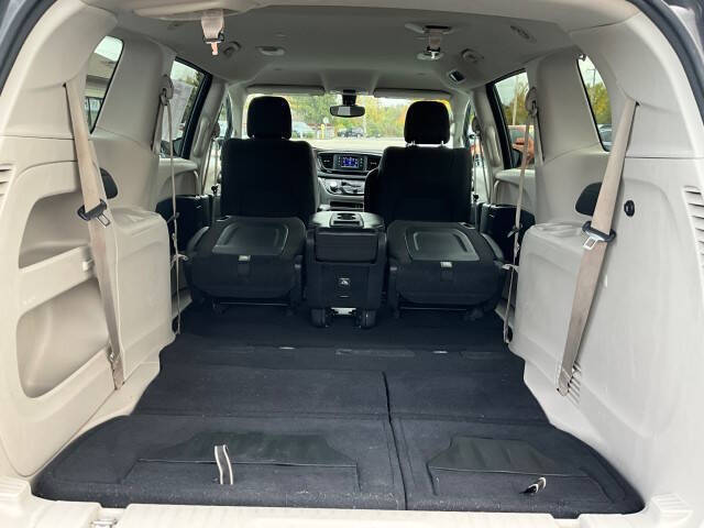 2017 Chrysler Pacifica LX