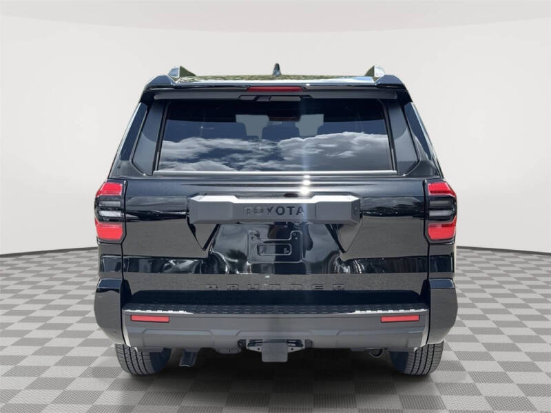 2026 Toyota 4Runner SR5
