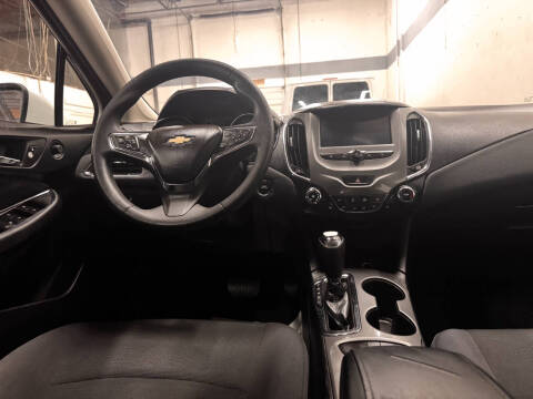 2018 Chevrolet Cruze LT Auto