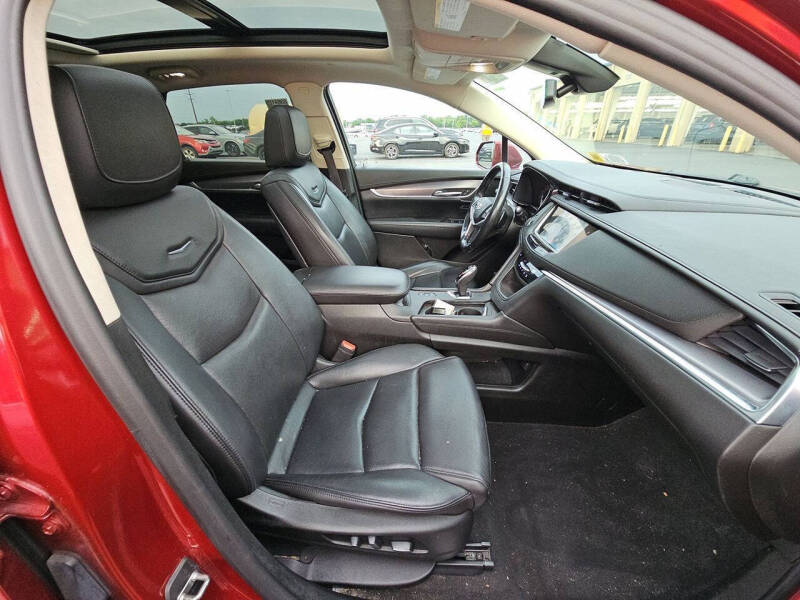 2018 Cadillac XT5 Luxury