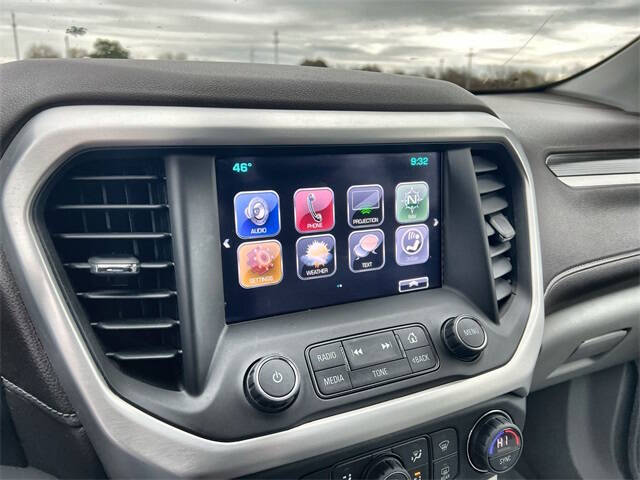 2017 GMC Acadia SLT-1