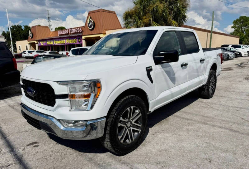 2022 Ford F-150 XL's photo