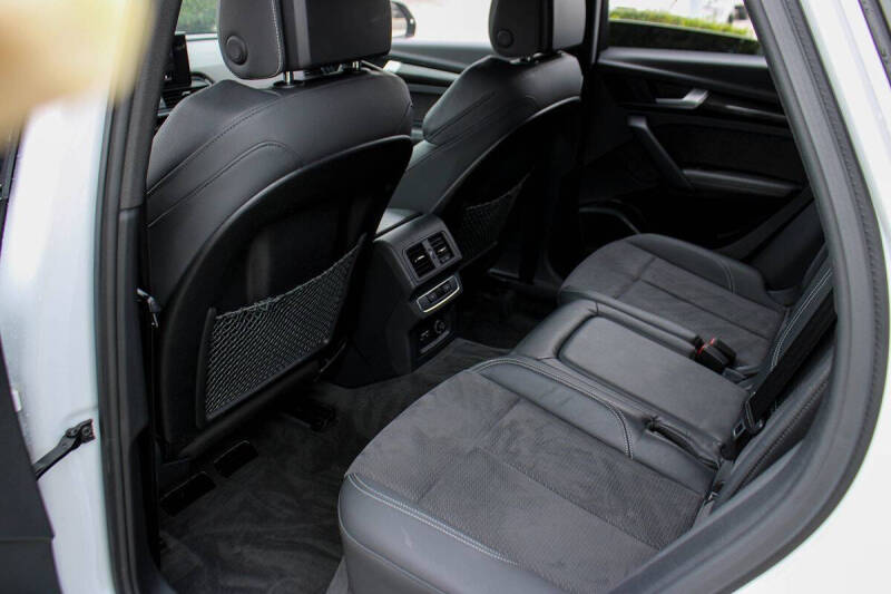 2021 Audi SQ5 3.0T quattro Premium Plus