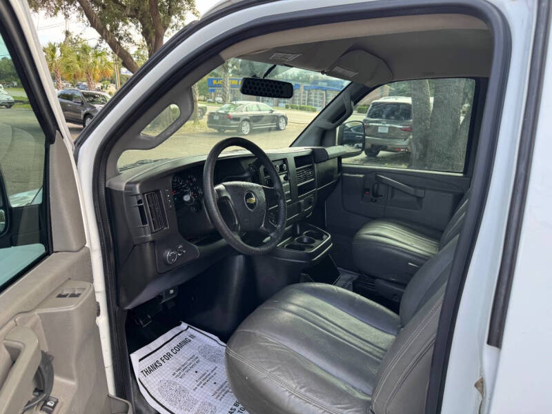 2016 Chevrolet Express 2500