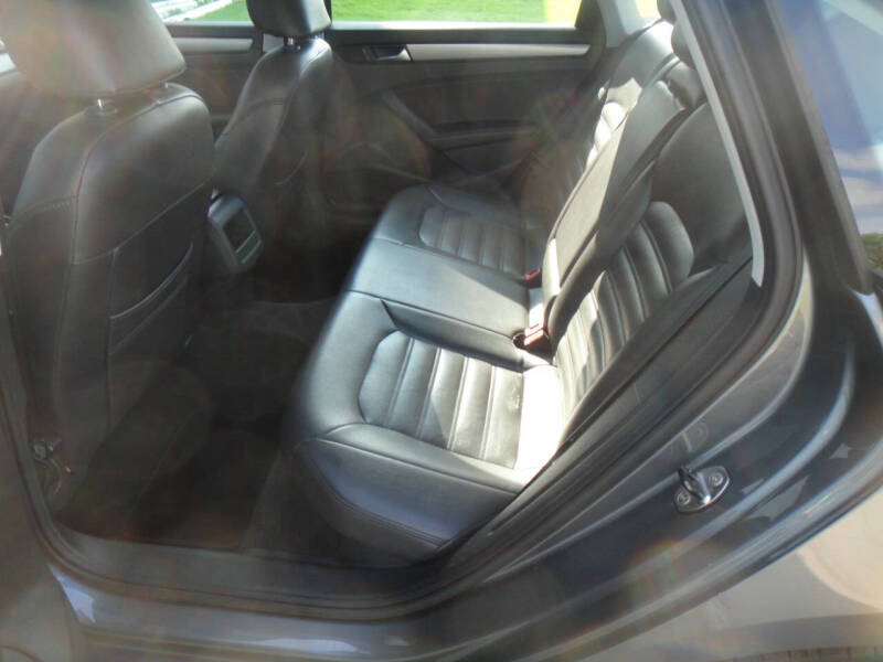 2013 Volkswagen Passat S PZEV