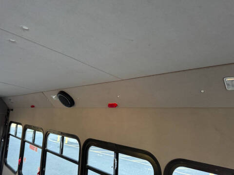 2013 Ford E-Series E-450 SD