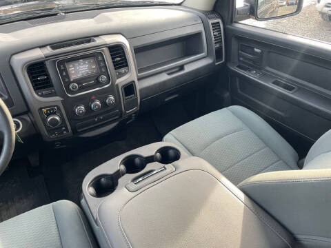 2017 RAM 1500 Express