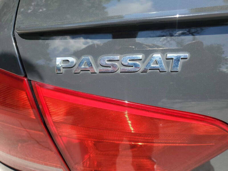 2015 Volkswagen Passat