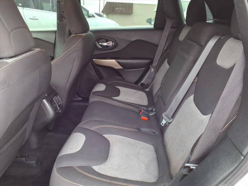 2018 Jeep Cherokee Latitude