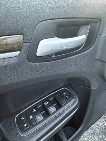2011 Chrysler 300