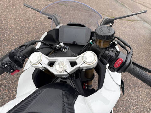 2025 CFMoto SS