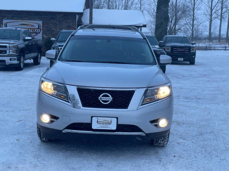 2013 Nissan Pathfinder for sale at Babic's Auto in Fergus Falls MN