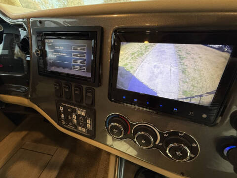 2019 Tiffin Allegro Open Road