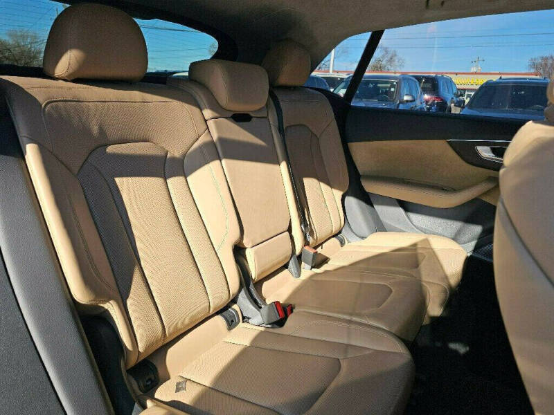 2019 Audi Q8 quattro Prestige 55 TFSI