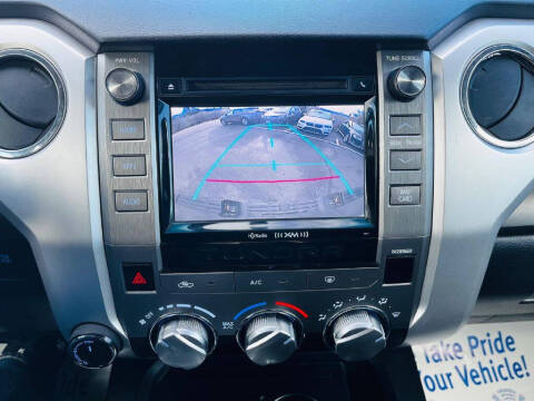 2014 Toyota Tundra SR5