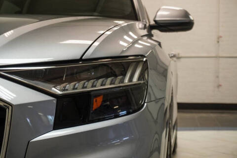 2021 Audi Q8 quattro Premium Plus 55 TFSI