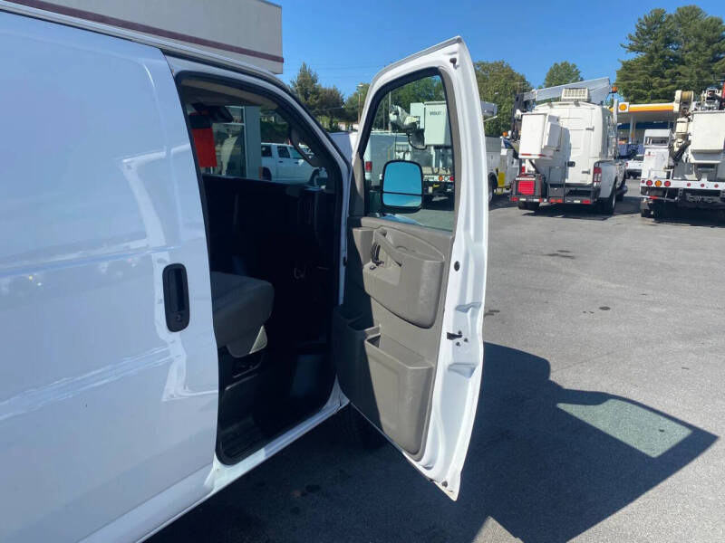 2020 Chevrolet Express 2500