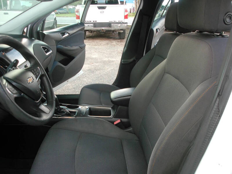 2019 Chevrolet Cruze LS