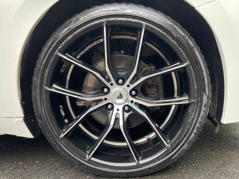 2017 Nissan Maxima Platinum