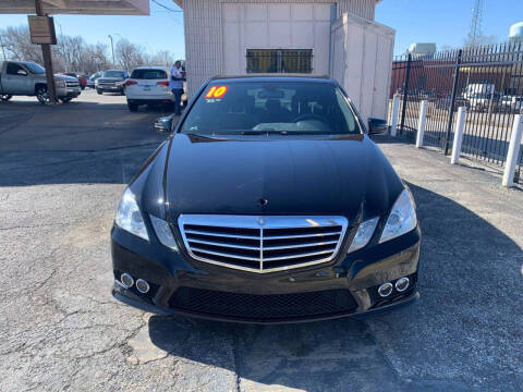 2010 Mercedes-Benz E-Class for sale at Kansas City Motors in Kansas City MO