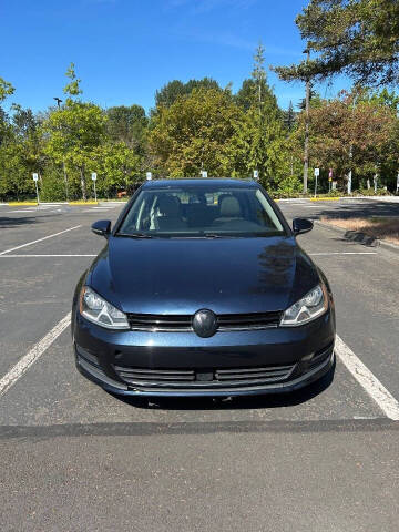 2017 Volkswagen Golf TSI S