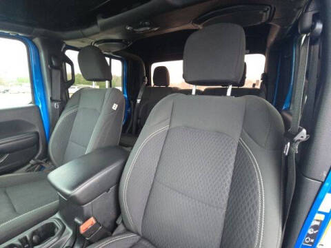 2021 Jeep Gladiator Sport