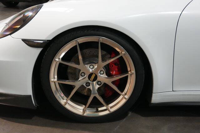 2015 Porsche 911 Carrera 4S