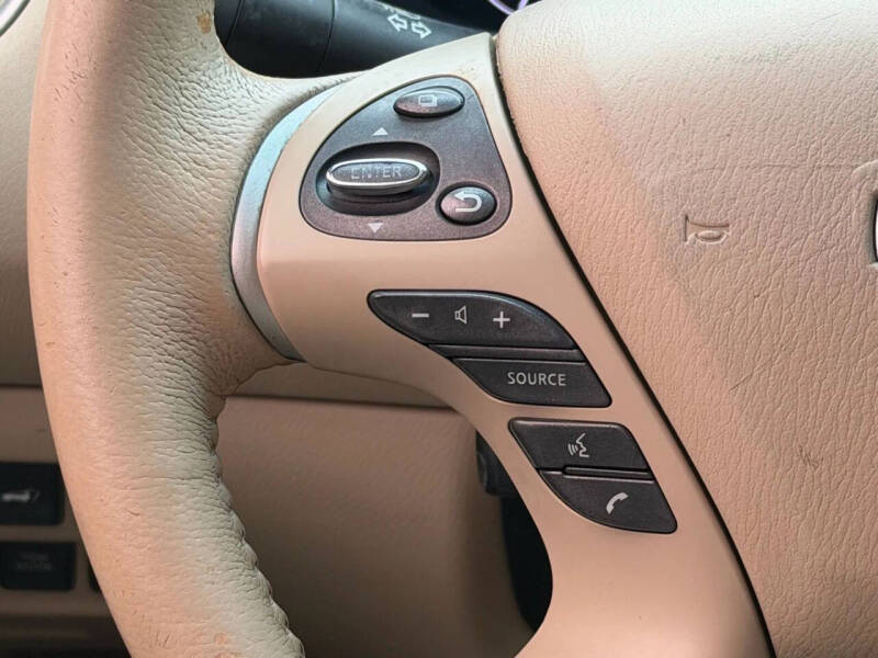 2014 Nissan Pathfinder Platinum