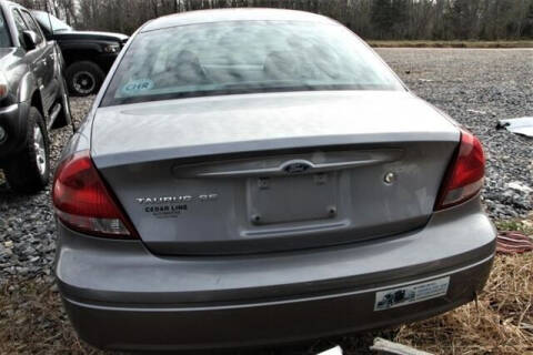 2006 Ford Taurus SE
