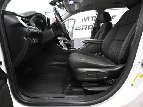 2017 GMC Acadia SLE-2