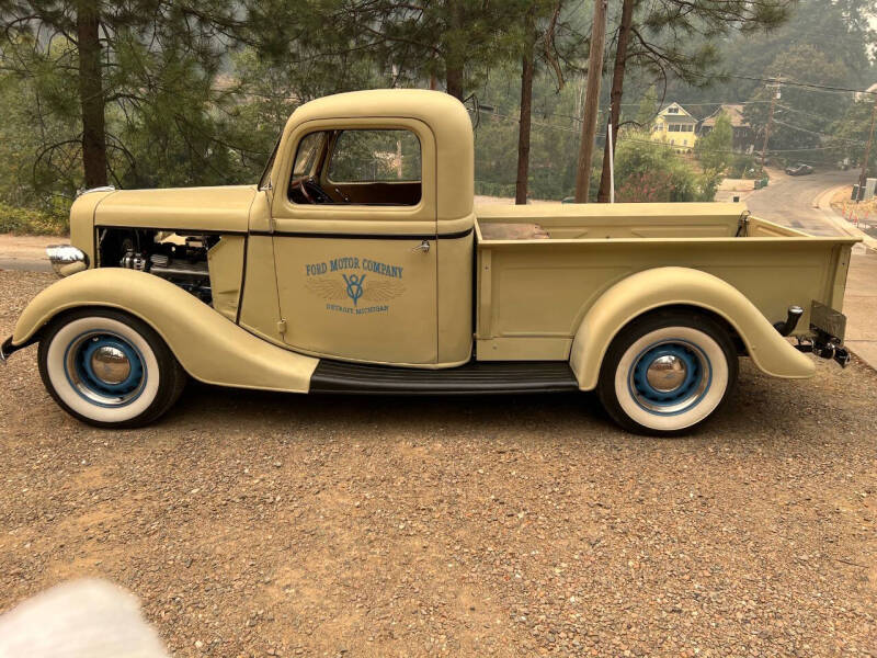 1936 Ford Model 67