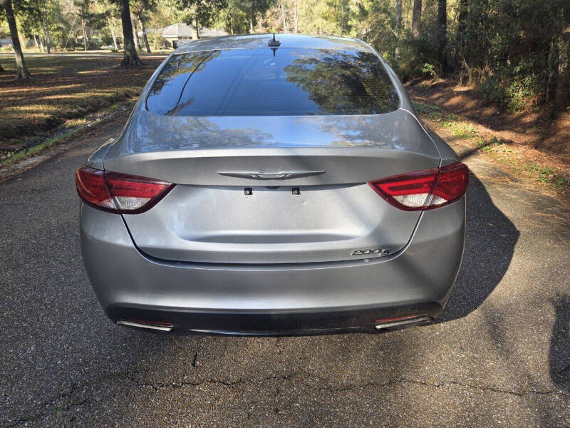 2015 Chrysler 200 S