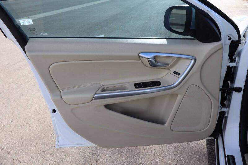 2015 Volvo S60 T5 Drive-E Premier