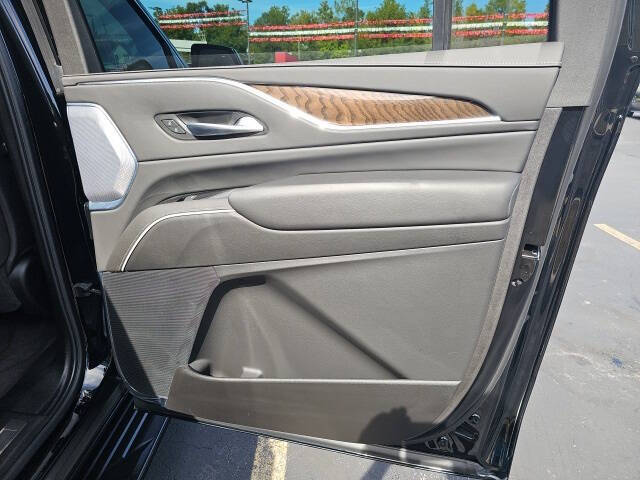 2024 Cadillac Escalade ESV Premium Luxury Platinum