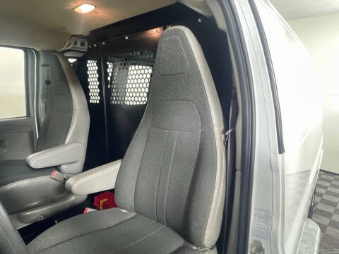 2023 GMC Savana 2500