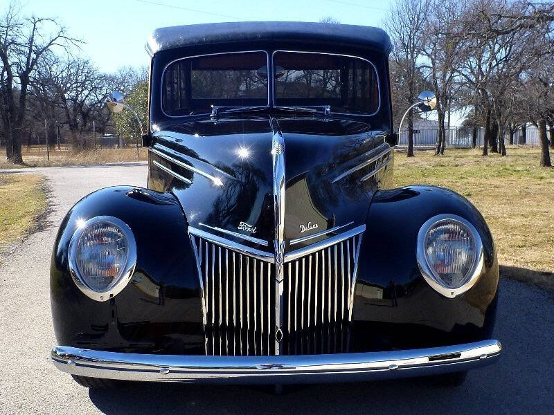 1939 Ford Deluxe