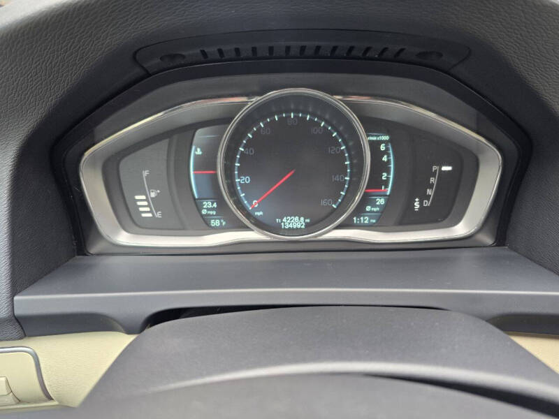 2014 Volvo S60 T5 Platinum